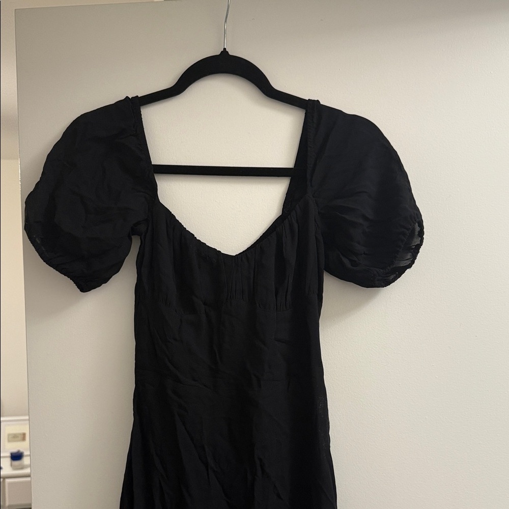 Black Puff Sleeve Women’s Dress Reformation